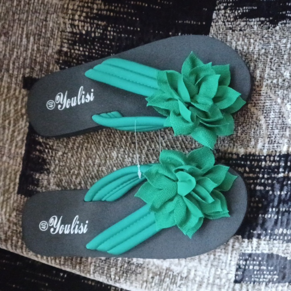 Green Floral Slide Sandals for Women